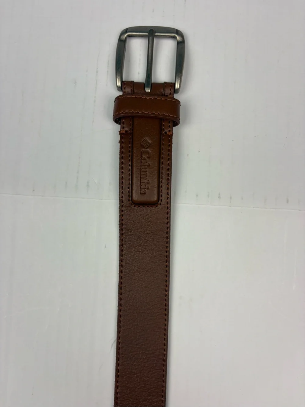 Columbia Men XL 42 44 Belt Brown Leather Silver Tone Buckle Adjustable Casual